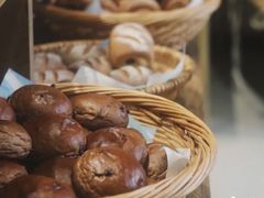 -沁屋面包店(人民东路店)