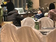 -浦东绿地铂骊酒店-POYA西餐厅(绿地东海岸国际广场店)