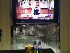 -GAGA主题量贩式KTV平价店(工大店)