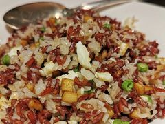 松露野菇蛋白红米炒饭-北京四季酒店·采逸轩