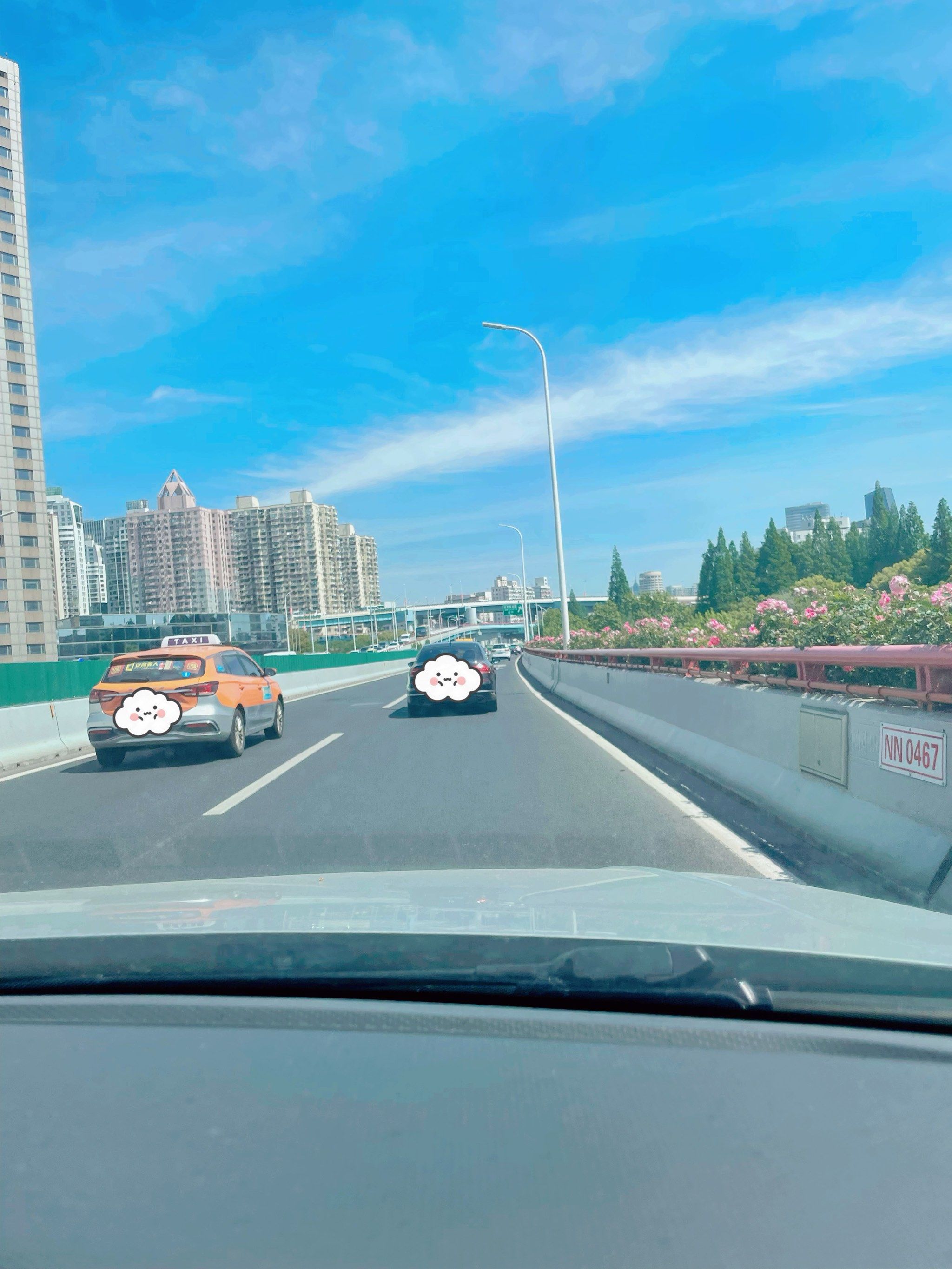 副驾驶座位的风景