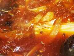 -肖肖酸萝卜鱼火锅(总店)