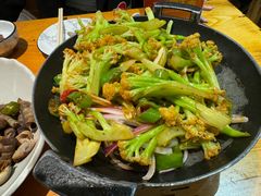-五谷丰登·胶东海鲜·家常菜(张村店)