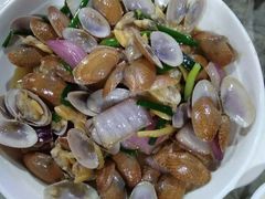 -四川小胡子海鲜(丁村万人海鲜广场店)