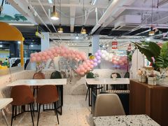 -萨卡屋亲子乐园·餐厅(龙山万物工场店)