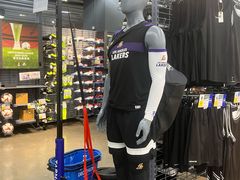 -迪卡侬(大英山店)