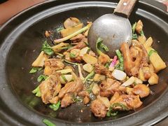 招牌土鸡煲-肥家大排档(天河体育西店)