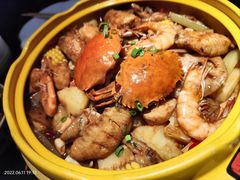 -多嘴超级肉蟹煲(中街恒隆故宫店)