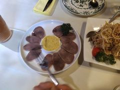 煮牛舌-老井俄式餐厅