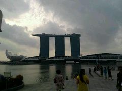 android_upload_pic-鱼尾狮公园