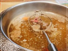 -左庭右院鲜牛肉火锅(金山万达店)
