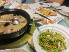 -陈江波老鸭煲(化工路店1号店)