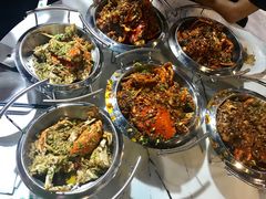 -凤凰路何眼镜香辣蟹(花果园店)