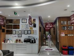 -雅悦齿科(顾村公园店)