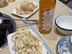 -九寨特色牦牛肉汤锅 羊肉汤锅