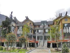 -虹都水岸酒店