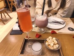 -Mark&Mars Restaurant