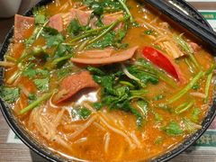 -肥汁米蘭香港米线(宁波路总店)