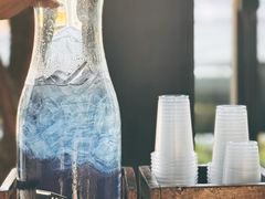 -Chom Cafe and Restaurant