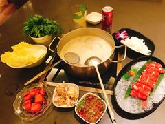 -捞王锅物料理(上海世茂广场店)