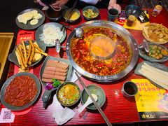 -谭鸭血老火锅(远大购物广场店)