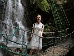 -藏龙百瀑风景区