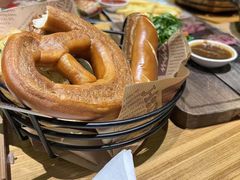 -LENBACH兰巴赫西餐啤酒坊(大连东港店)