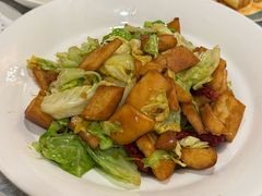 -汗腾格里·风味餐厅(新疆驻京办店)
