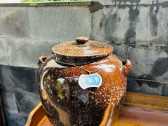 -腾冲洞山温泉村