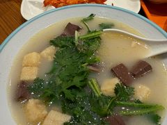 -大食代美食广场(上海中心店)