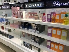 -国药中服免税(北京坊店)