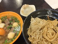 葱油拌面-大龙汤包