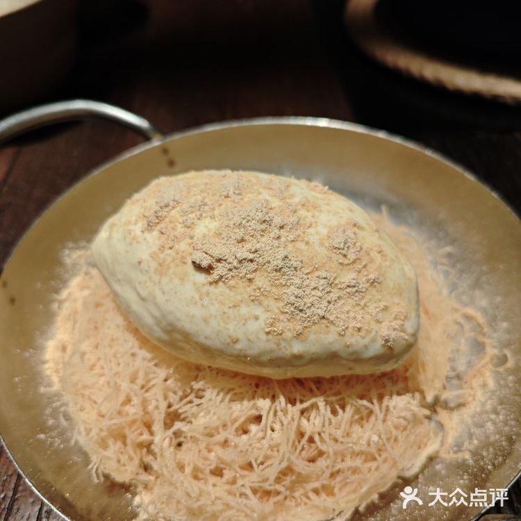 找到了～一家适合情侣约会的餐厅 