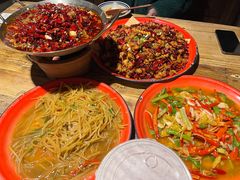 -泥糊破店小酒馆·团建聚餐(南京西路店)