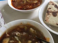 -刘老虎肉丸糊辣汤(总店)