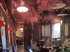 -韵秋荷(宝山龙湖天街店)