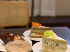 -HOLIDAY休日(后田垟巷店)