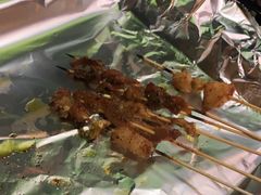 -何师烧烤·香辣蟹·川菜·30年老品牌(太古里旗舰店)