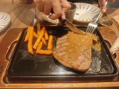 -必胜客(上地华联店)