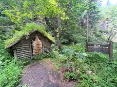 -峡谷浮石林景区