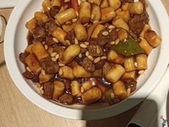 松子牛肉炒年糕-兔爸私家小厨(新北万达店)