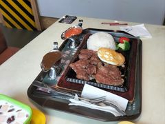 -兄弟尚品星派休闲茶餐厅