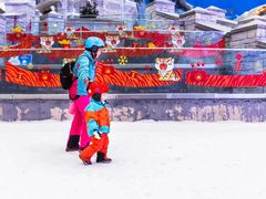 -长沙湘江冰雪世界