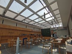 大堂-十一咖啡(青年大街工厂店)