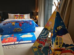 -上海滴水湖皇冠假日酒店