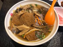 -黔阿牛菌汤牛肉粉全牛火锅(喷水池店)