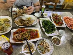 -四川小胡子海鲜(丁村万人海鲜广场店)