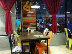 -致青春怀旧主题餐厅(盛世华城店)