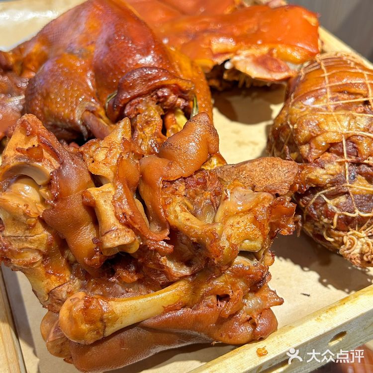 满满过年的味道🏮来沟帮子买新年辽宁好礼礼盒啦🛍