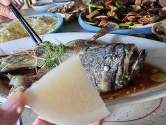 -锦里海景海鲜餐厅.三亚老字号(亚龙湾中心广场店)